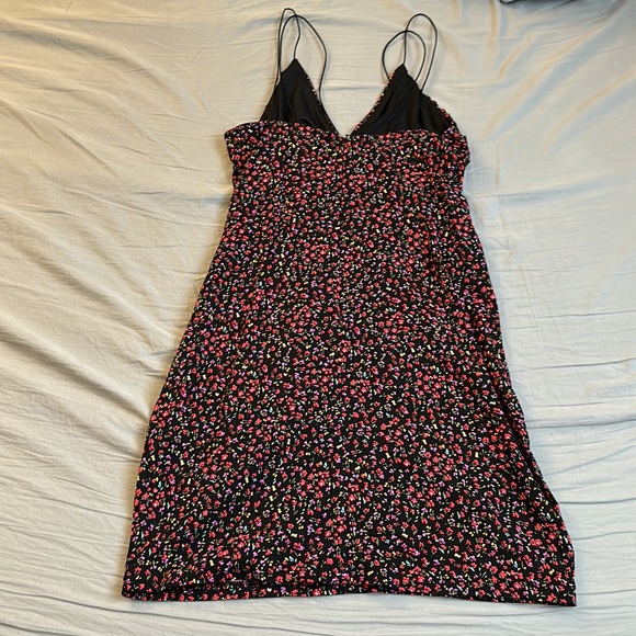 H&M Floral Mini Dress - Picture 2 of 4